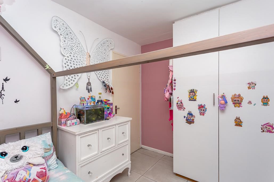 2 Bedroom Property for Sale in Table View Western Cape